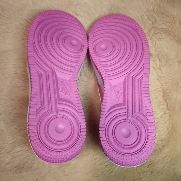 NIKE Air Force 1 Sneakers Playful Pink White SIZE 5Y Big Kids Brand New - Picture 6 of 6